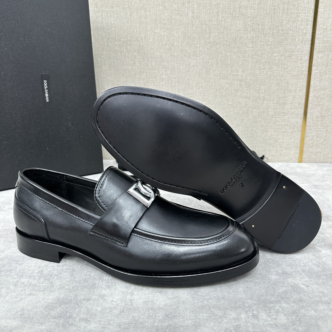 olce & Gabbana shoe